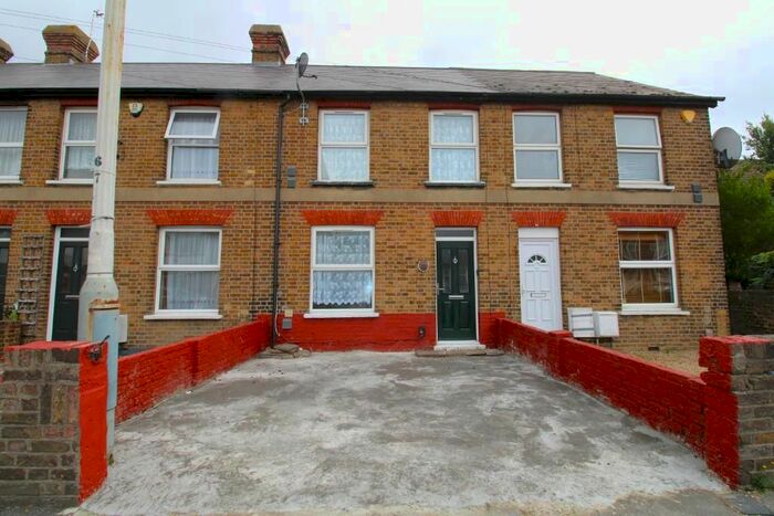 4 Bedroom Terraced House To Rent In Sipson Road, West Drayton, UB7