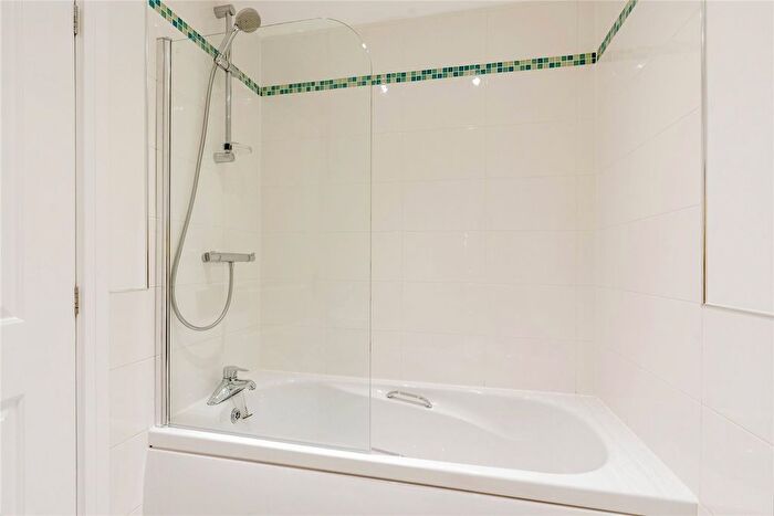 2 Bedroom Bungalow For Sale In Groveside Park, Burnley, Lancashire, BB12