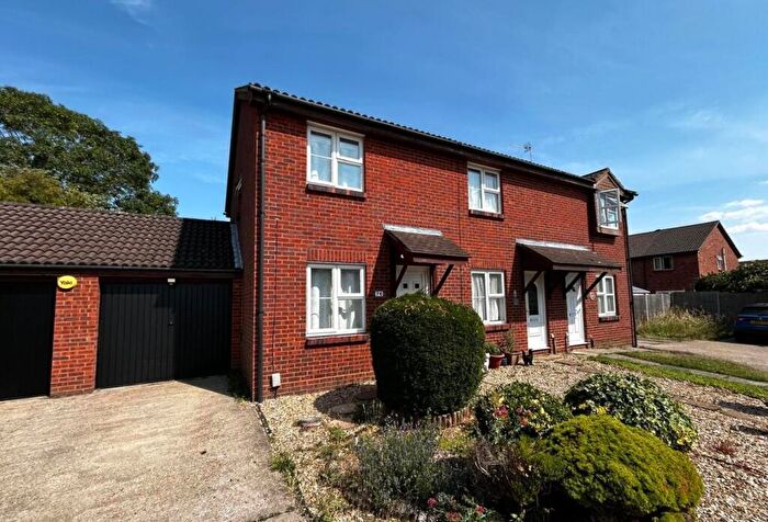 2 Bedroom End Of Terrace House To Rent In Swift Close, Letchworth Garden City, SG6