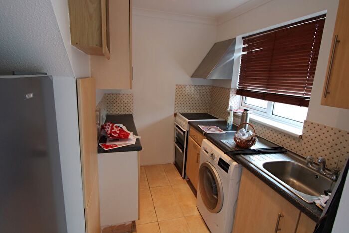 1 Bedroom Terraced House To Rent In Sycamore Gardens, Mitcham, CR4