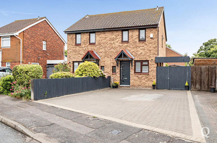 2 Bedroom Semi Detached House For Sale In Diligent Drive, Sittingbourne, Kent, ME10