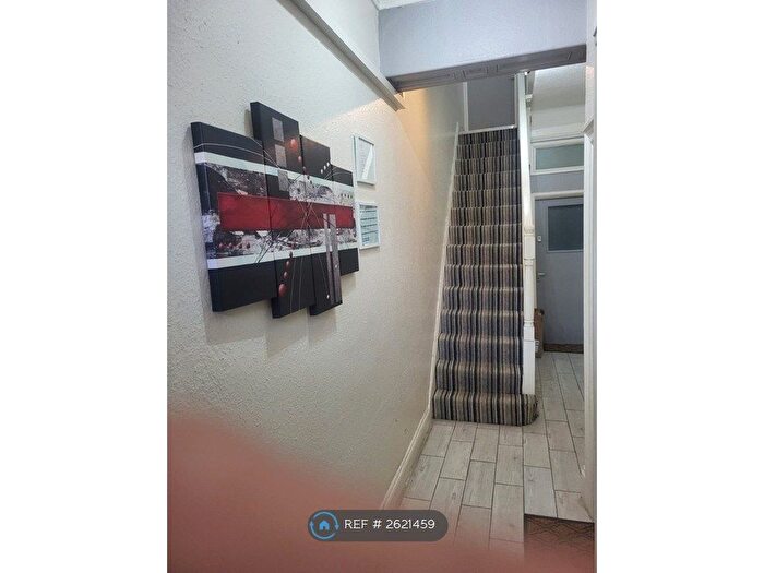1 Bedroom Flat To Rent In Chester Road, Sutton Coldfield, B73
