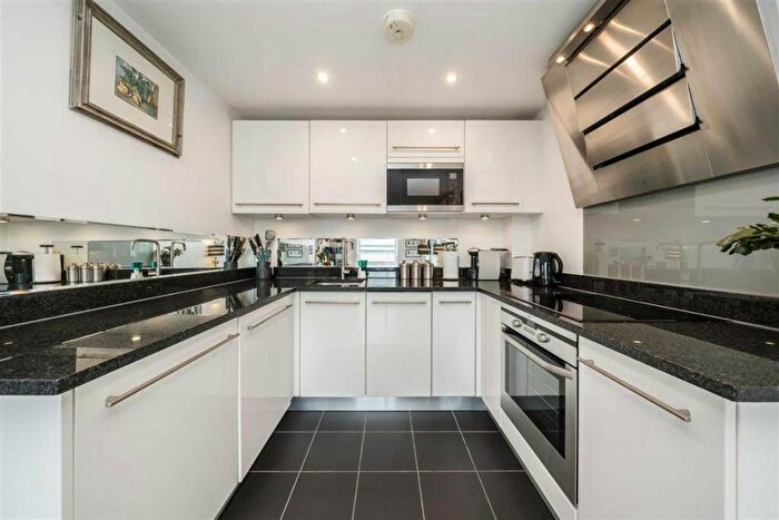 1 Bedroom Flat For Sale In Argyll Road, Woolwich, SE18