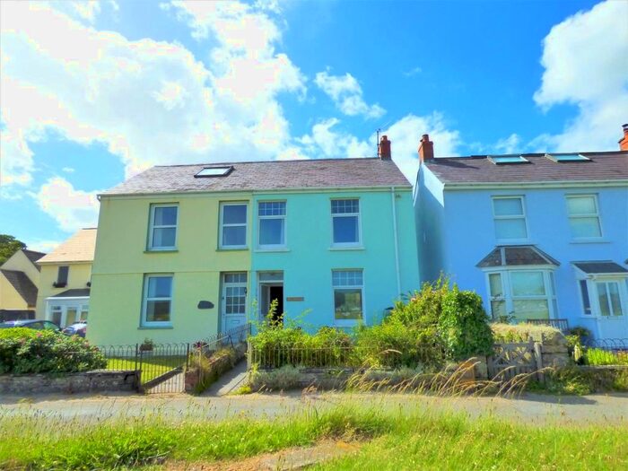 3 Bedroom Property To Rent In Llansteffan, Carmarthen, SA33