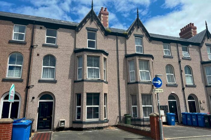 Studio To Rent In Church Street, Rhyl, LL18
