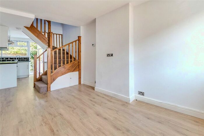 1 Bedroom Property To Rent In Lorne Road, London, N4
