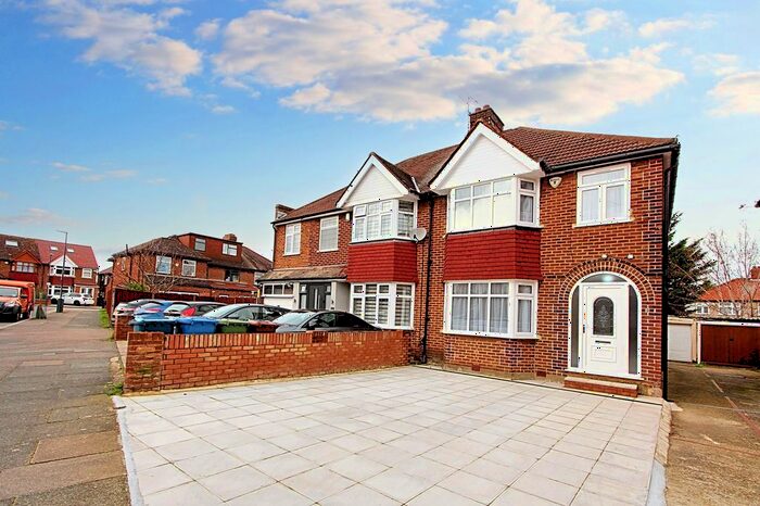 3 Bedroom Semi-Detached House To Rent In Northolme Gardens, Edgware, HA8