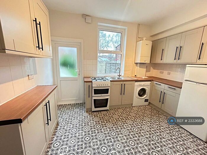 2 Bedroom Terraced House To Rent In Mahood St, Edgeley, SK3