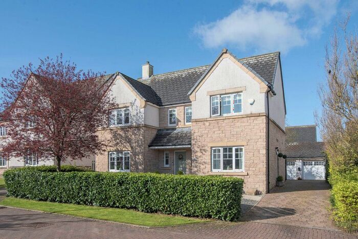 5 Bedroom Detached House For Sale In Graemeslea View, Aberuthven, Auchterarder, PH3