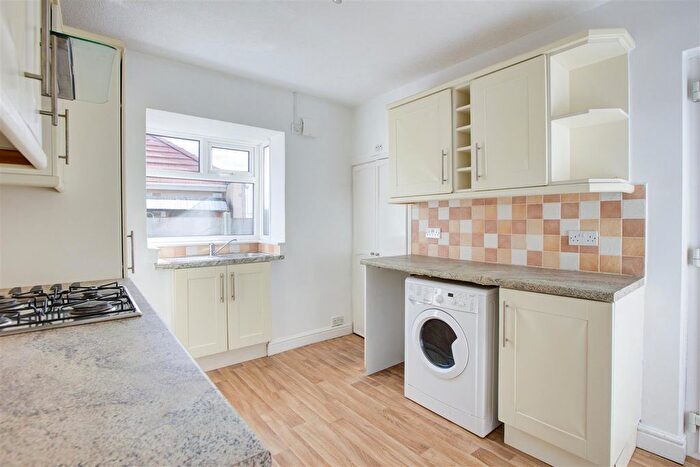 2 Bedroom Semi-Detached Bungalow For Sale In Low Lane, Morecambe, LA4