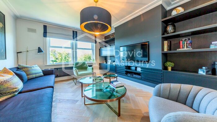 1 Bedroom Flat To Rent In Fox Lane, Palmers Green, London, N13