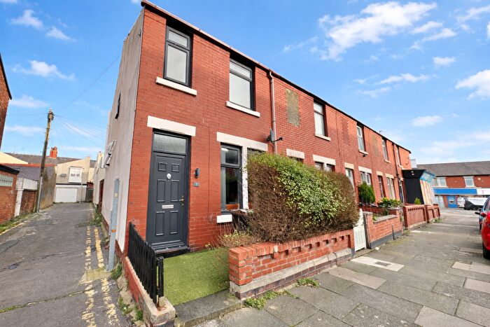 3 Bedroom End Of Terrace House For Sale In Durley Road, Blackpool, FY1