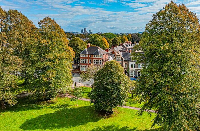 2 Bedroom Flat For Sale In Penhill Road, Pontcanna, Cardiff, CF11