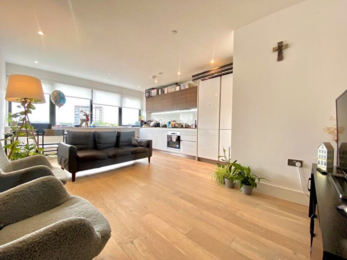 2 Bedroom Apartment To Rent In Romney Place, Maidstone, ME15