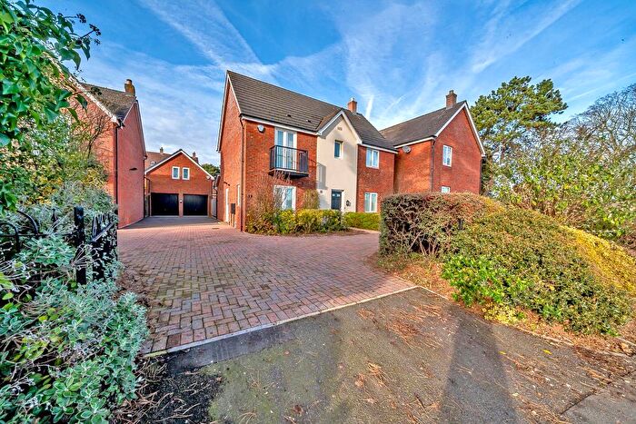 4 Bedroom Detached House For Sale In Firs Walk, Burntwood, WS7