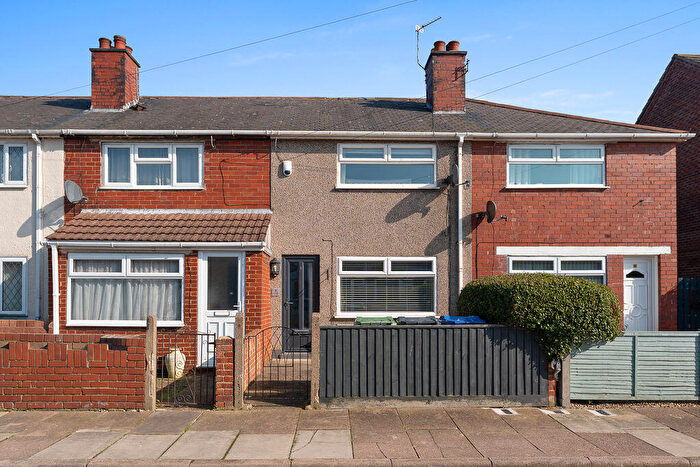 2 Bedroom Terraced House For Sale In Saunby Grove, Cleethorpes, DN35