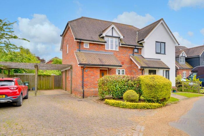 2 Bedroom Semi-Detached House For Sale In Windmill View, Steeple Morden, SG8