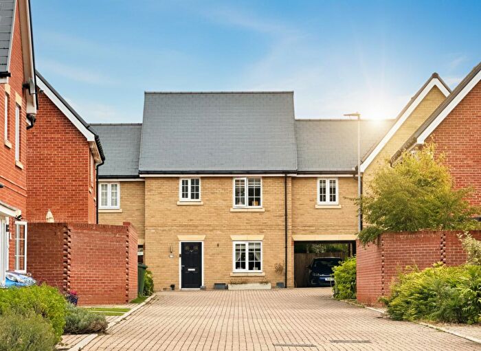 4 Bedroom Link Detached House For Sale In Osprey Road, Halstead, Essex, CO9