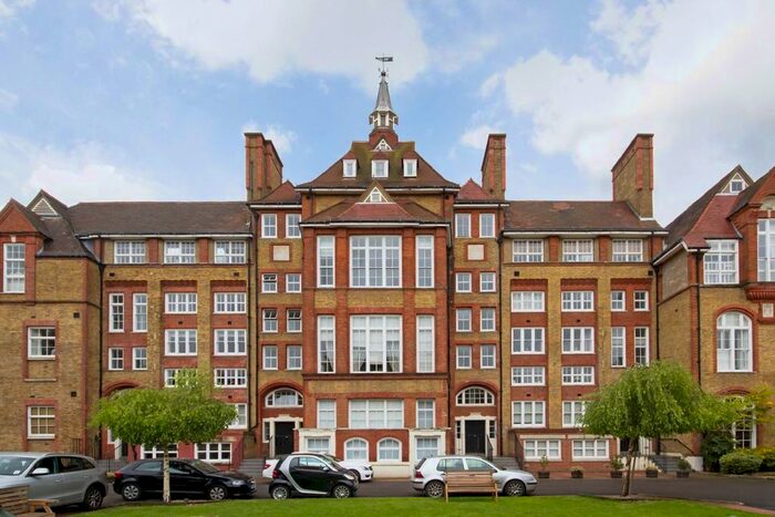 2 Bedroom Flat To Rent In Reed Place, London SW4