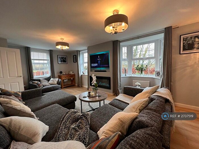 4 Bedroom Detached House To Rent In Field View, Wetherby, LS22