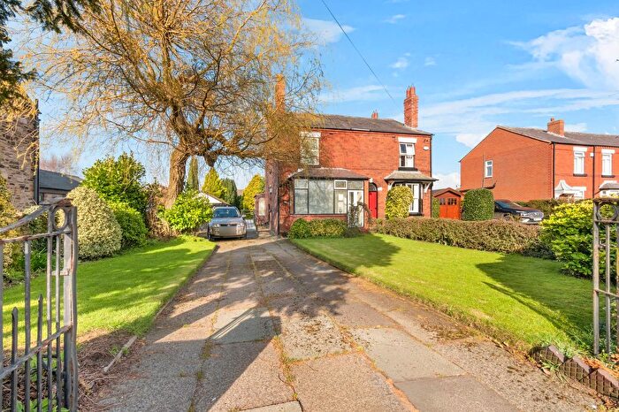 2 Bedroom Semi-Detached House For Sale In Crank Hill, Crank, WA11