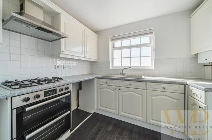 2 Bedroom Apartment To Rent In Anchor Close, Shoreham By Sea, BN43