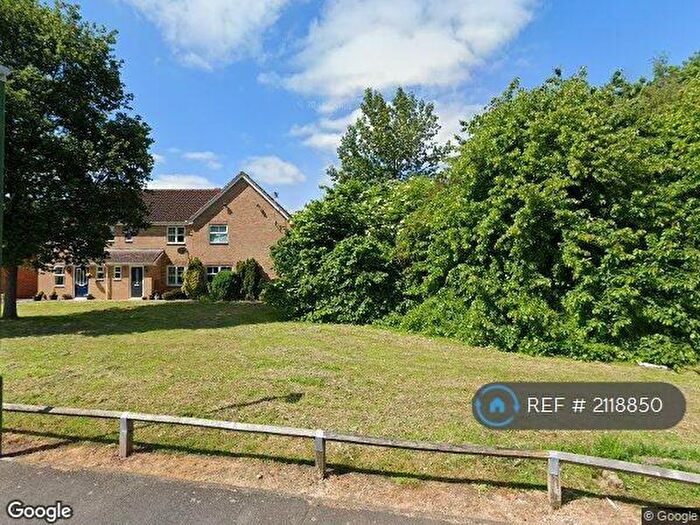 3 Bedroom End Of Terrace House To Rent In Hawksworth Crescent, Chelmsley Wood, Birmingham, B37