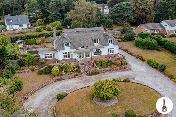 5 Bedroom Detached House For Sale In Neston Road, Neston, CH64