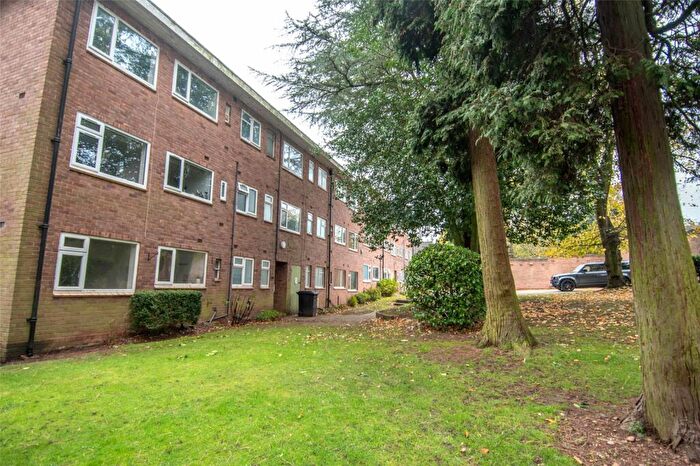 1 Bedroom Apartment For Sale In Yardley Wood Road, Moseley, Birmingham, B13