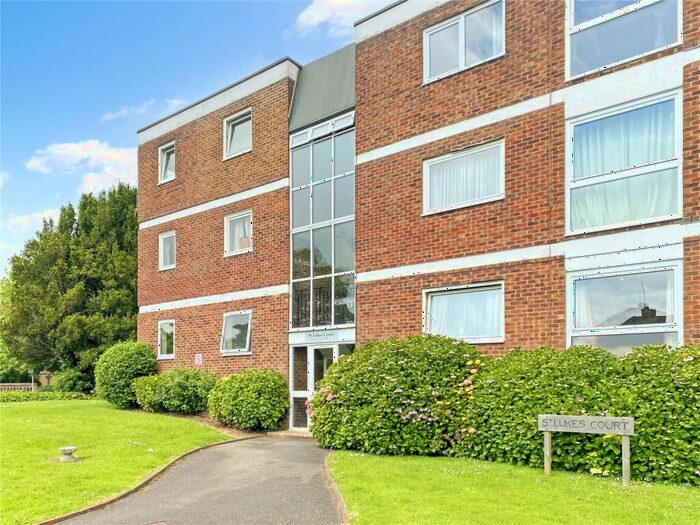2 Bedroom Apartment To Rent In Crescent Way, Burgess Hill, West Sussex, RH15