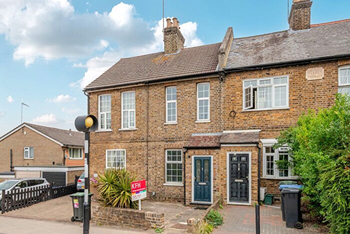 2 Bedroom Terraced House For Sale In Chase Road, London, N14