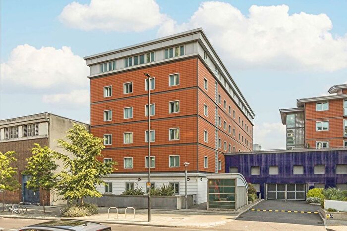 1 Bedroom Flat To Rent In Westminster Bridge Road, Waterloo, SE1