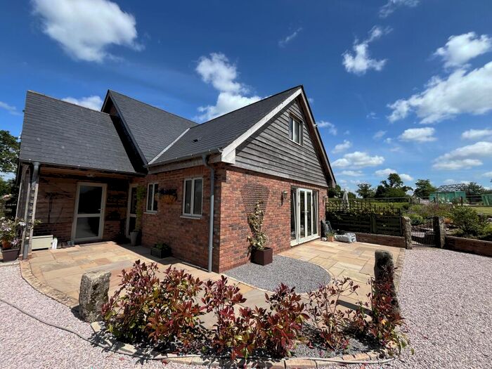 Apartment To Rent In Upton Pyne, Exeter, EX5