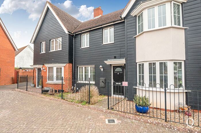 3 Bedroom Terraced House For Sale In Violet Court, Sittingbourne, Kent, ME10