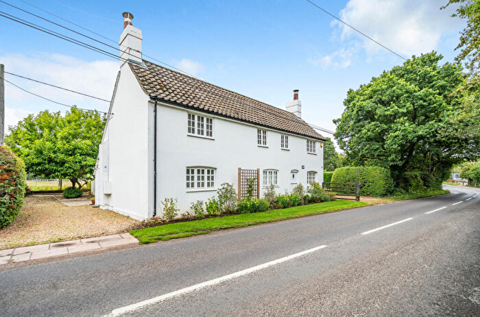 5 Bedroom Detached House For Sale In Flexford Road, Chandlers Ford, Hampshire, SO52