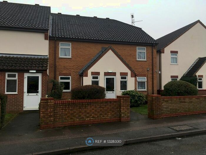 1 Bedroom Flat To Rent In Brancaster Court, Wisbech, PE13