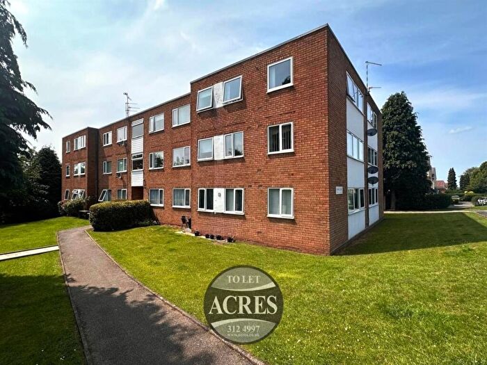 2 Bedroom House To Rent In Lichfield Road, Sutton Coldfield, B74