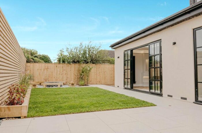 4 Bedroom Detached House For Sale In Pauntley Road, Mudeford, Christchurch, BH23