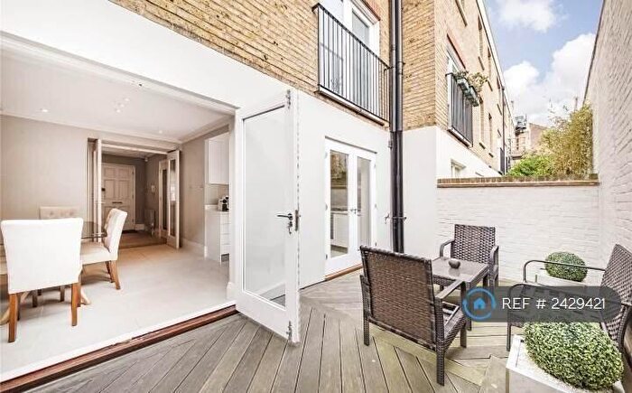 3 Bedroom Semi-Detached House To Rent In Clifton Gate, London, SW10