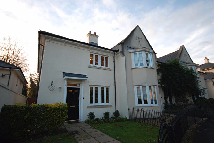 2 Bedroom End Of Terrace House To Rent In Campriano Drive, Warwick, CV34