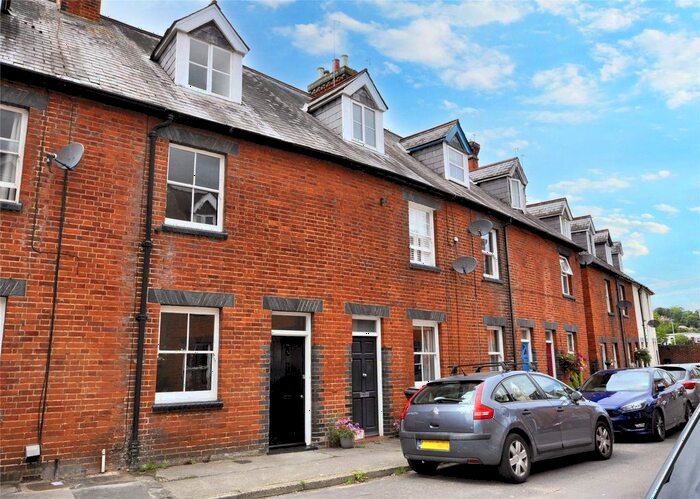 3 Bedroom Terraced House To Rent In Victoria Road, Godalming, Surrey, GU7