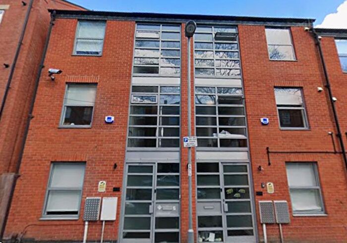 6 Bedroom House To Rent In North Sherwood Street, Nottingham, NG1