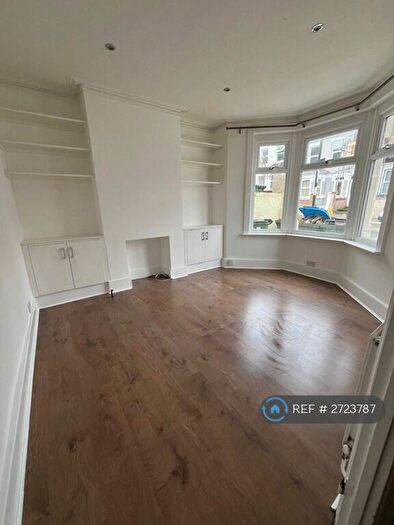 3 Bedroom Terraced House To Rent In Coxwell Road, London, SE18