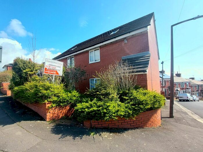 1 Bedroom Maisonette To Rent In St. Pauls Avenue, Barry, CF62