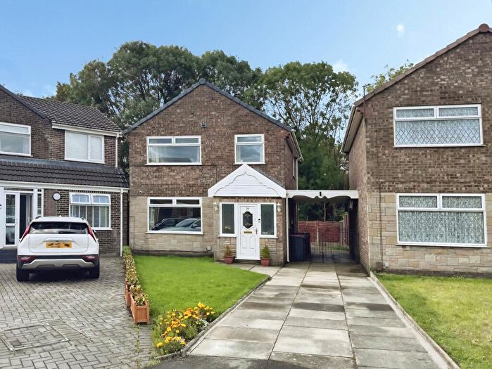 3 Bedroom Detached House For Sale In Windale, Worsley, Salford, M28