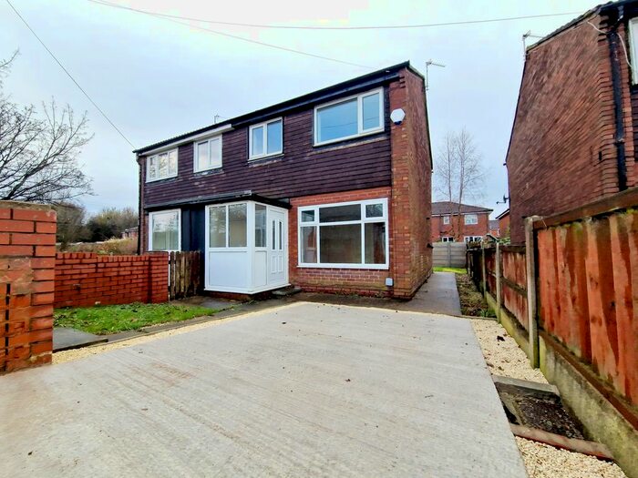 3 Bedroom Semi-Detached House To Rent In Marston Close, Whitefield, Manchester, M45