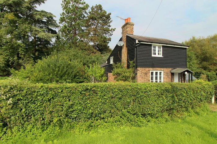 1 Bedroom Detached House To Rent In Brickendon Lane, Brickendon, SG13