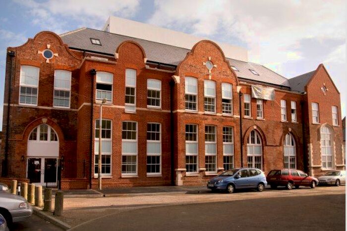 2 Bedroom Flat To Rent In - Trinity Square, Margate, CT9