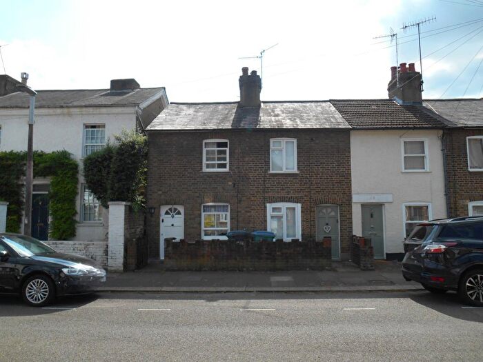 1 Bedroom Property To Rent In Church Road, Watford, WD17