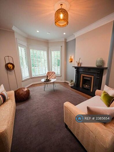 1 Bedroom Flat To Rent In Windsor Road, Levenshulme, Manchester, M19